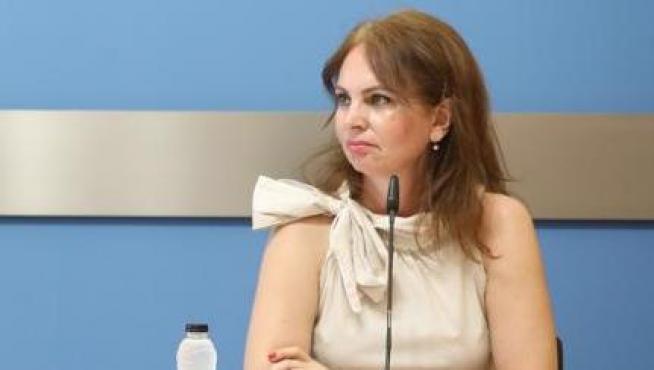 La concejal de Hacienda, María Navarro, y la edil de Economía, Carmen Herrarte, en la rueda de prensa de este miércoles.