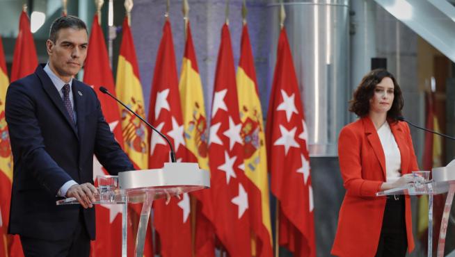 Ayuso y Sánchez en rueda de prensa