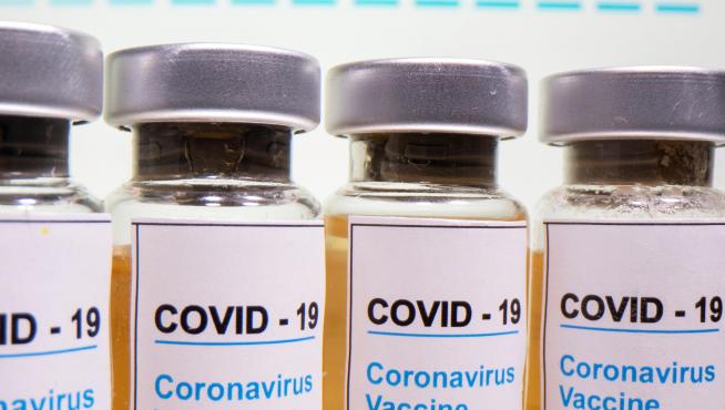 Viales de la vacuna desarrollada por Moderna contra el coronavirus.