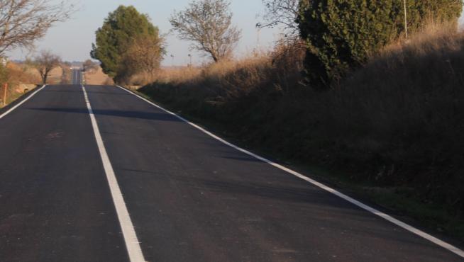 Imagen de la mejora ya hecha del tramo entre el cruce de la A-131, muy cerca de Sariñena, y la localidad de Castelflorite.