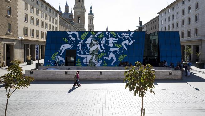INAUGURACION DEL MURAL CONTRA LA VIOLENCIA DE GENERO / FUENTE DE LA HISPANIDAD ( ZARAGOZA ) / 26/09/2017 / FOTO : OLIVER DUCH [[[FOTOGRAFOS]]][[[HA ARCHIVO]]]