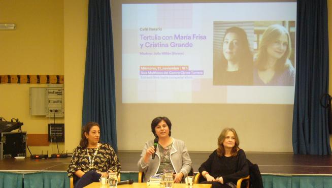 Imagen de una de las tertulias celebradas en una edición anterior del ciclo 'Entre Letras'.