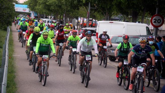 La marcha cicloturista BTT HU 108 contó con 300 participantes.