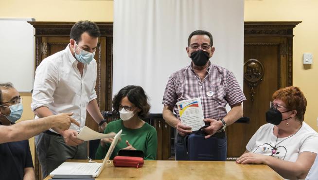 El Provincial organizó una jornada sobre el impacto de la pandemia en la salud mental, con Miguel Martínez, Javier Moreno, Elena Rebollar, Antonio R. Muñoz, María Pilar Cervera y María Luisa Fombuena.
