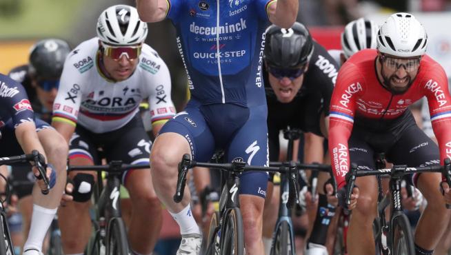 El británico Mark Cavendish (Deceuninck Quick Step) gana la cuarta etapa del Tour de Francia
