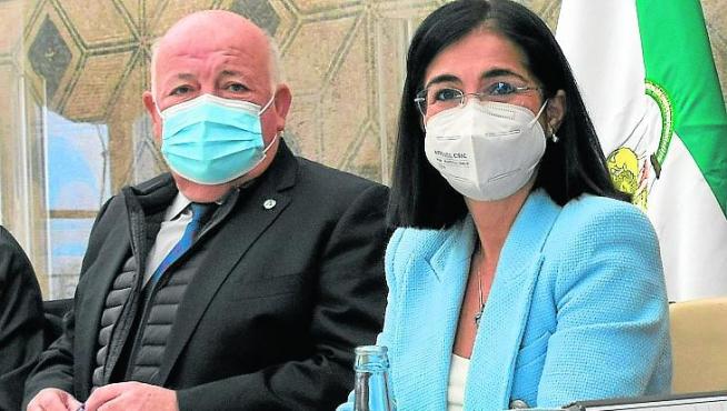 Jesús Aguirre y Carolina Darias durante el Consejo Interterritorial del Sistema Nacional de Salud.