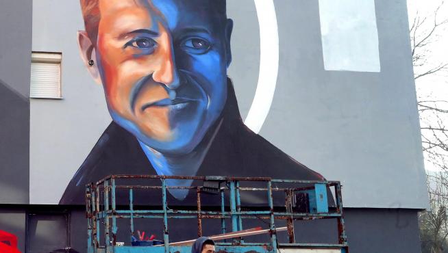 El mural dedicado a Michael Schumacher en Sarajevo.