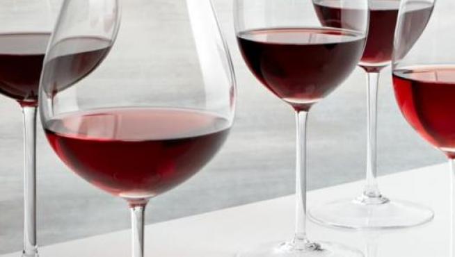La UE estudia poner trabas a la difusión del vino.