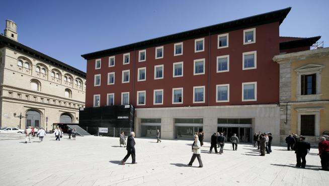 La sede de la oficina para la recepción de denuncias está en la plaza de la Seo.