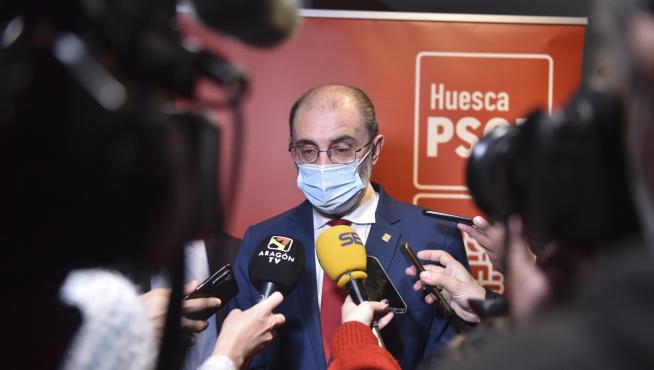 Javier Lambán ha asistido en Huesca a la inauguración de una exposición sobre Willy Brandt.