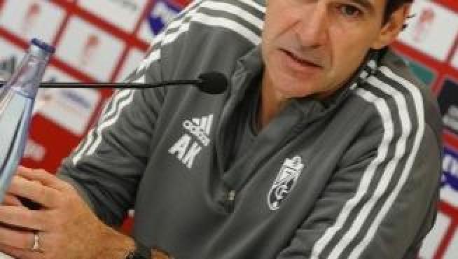 Aitor Karanka, entrenador del Granada, próximo rival del Huesca.