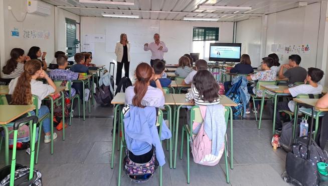 Charlas de Caja Rural Aragón en el colegio Don Bosco de Zaragoza