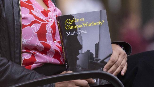 María Frisa estrena libro, un 'thriller'.