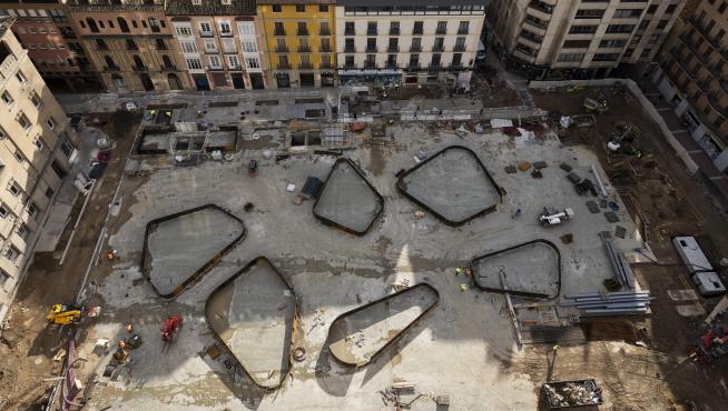 Vista aérea de la plaza de Salamero, con sus estructuras metálicas recién instaladas.