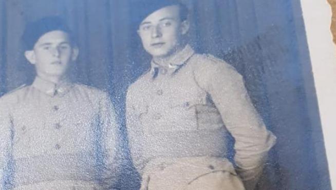 Los alfareros hermanos Dionisio y Teófilo del Val, que fueron fusilados en un campo de Alpartir con 33 y 23 años respectivamente.