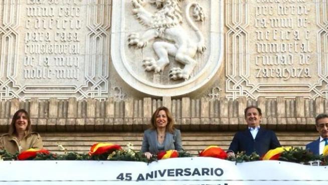 El Ayuntamiento de Zaragoza celebra los 45 años de la Constitución española