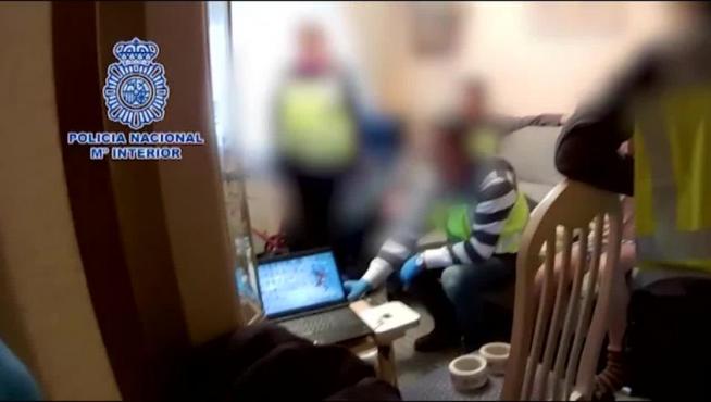 Detenidas tres personas por acoso y tenencia de pornografía infantil, una de Zaragoza