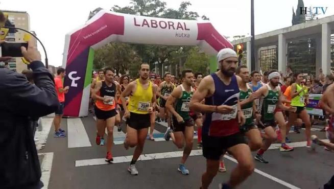 La 10K Bomberos arranca en Zaragoza por la lucha contra la ELA