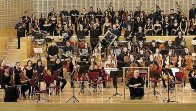 La Orquesta Sinfónica del Conservatorio Superior de Música de Aragón participa en esta ópera.