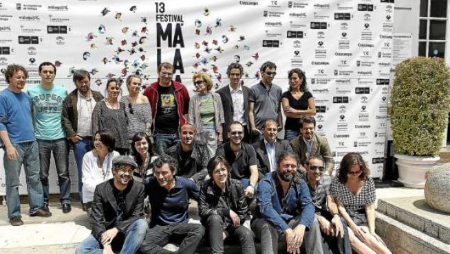 Foto de familia de los premiados en el decimotercer Festival de Cine Español de Málaga.