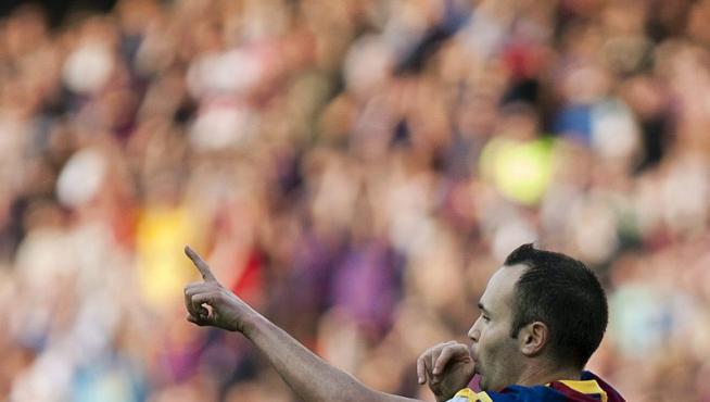 Iniesta, que marcó el primer gol, fue el más destacado
