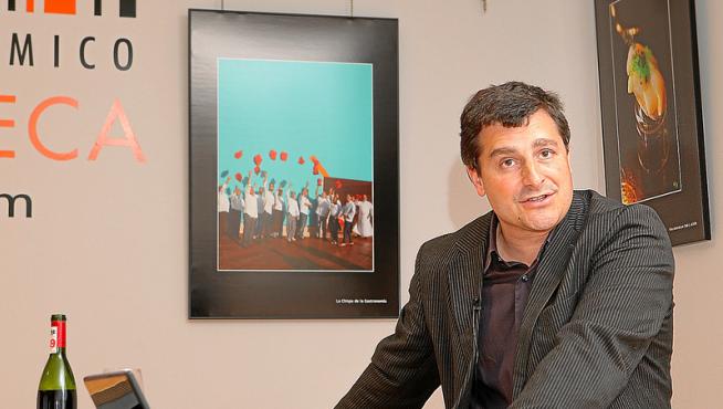El sumiller Josep Roca, durante la charla que pronunció esta semana en La Gastroteca de Zaragoza.