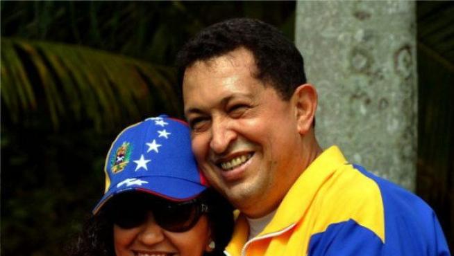 Hugo Chávez, presidente de Venezuela, junto a su familia.