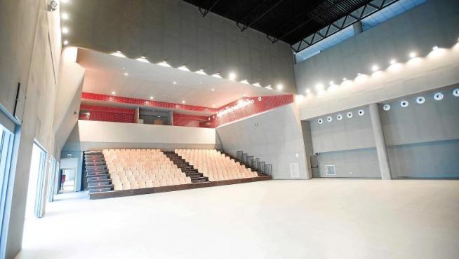 Aspecto actual del interior del teatro de las Esquinas del Psiquiátrico, en Delicias.