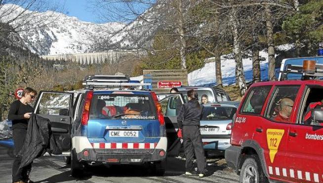 Operación de rescate en Boi TauIl, en el Pirineo catalán, con intervención de los Bomberos.