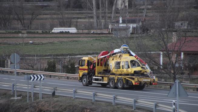Los restos del helicóptero fueron trasladados a Madrid para su investigación.