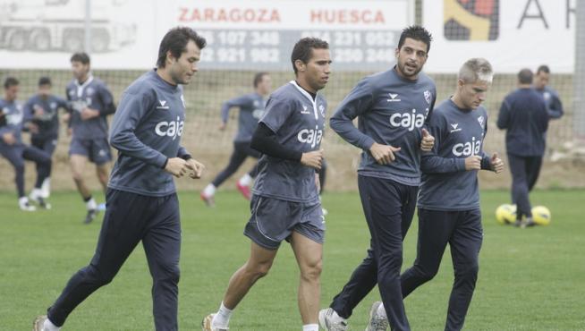 De izquierda a derecha, Camacho, Gilvan, Tariq y Javi Martínez en el entrenamiento de ayer.