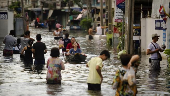 Las inundaciones en Tailandia han dejado 381 muertos