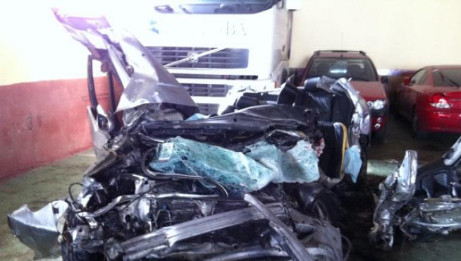 Imagen de cómo ha quedado el vehículo implicado en el accidente