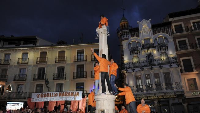 Celebraciones en Teruel por la victoria del Caja 3