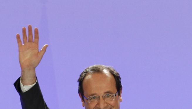 El candidato socialista François Hollande se impuso este domingo en la primera vuelta de las elecciones francesas.