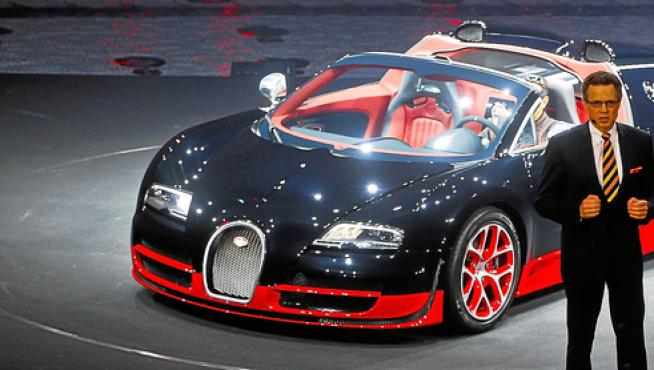 El Veyron de Bugati, marca que pertenece a Volkswagen, fue uno de los protagonistas en esta muestra.