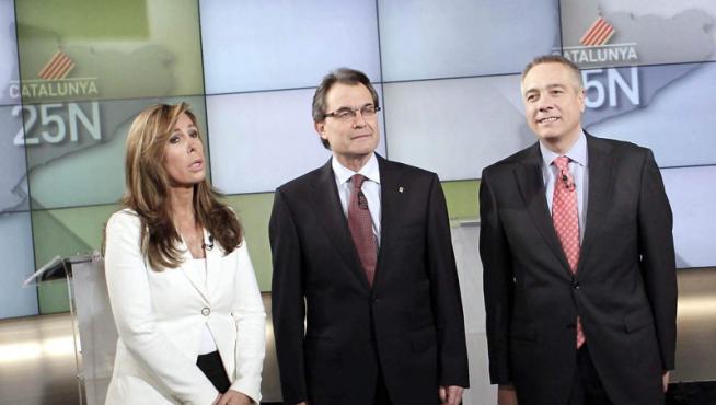 Los tres candidatos han debatido sobre el futuro de Cataluña.