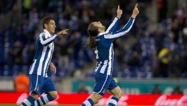 Sergio García celebra su gol ante el Levante