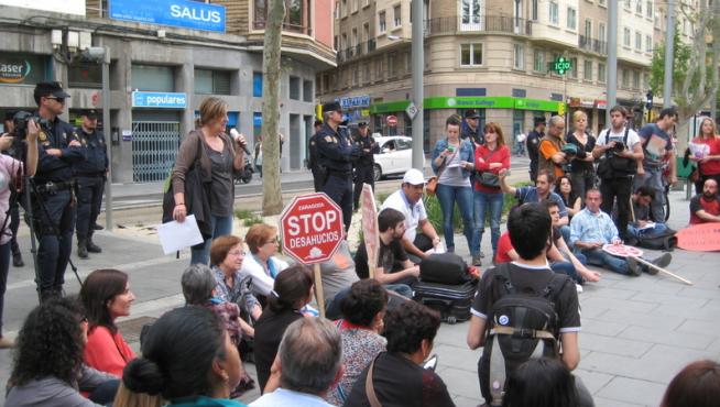Asamblea de Stop Desahucios en Zaragoza