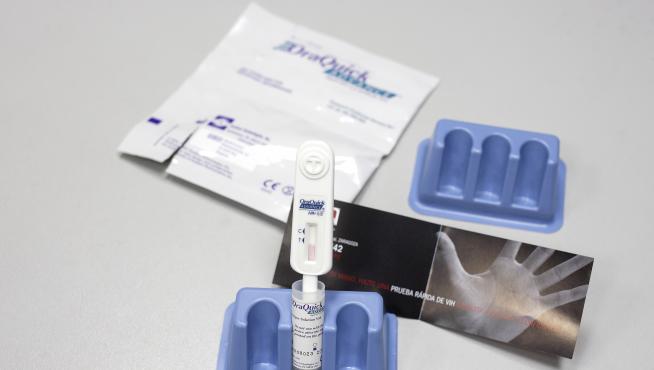 El test rápido de VIH (a través de la saliva) se realiza en asociaciones como Cruz Blanca y Omsida como complemento a la práctica clínica.
