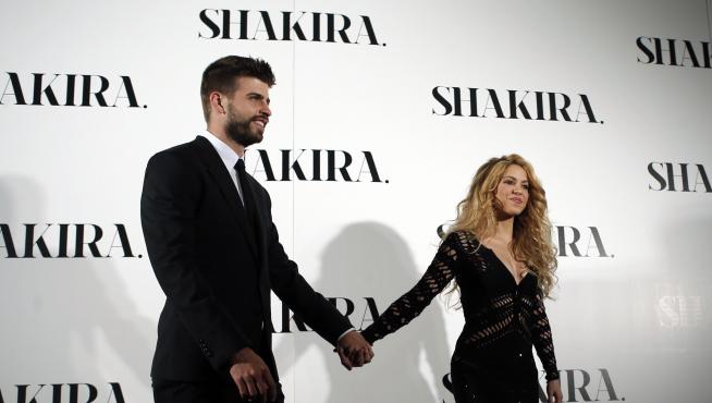 Piqué y Shakira, en un acto