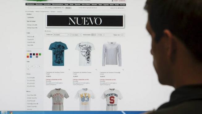 La moda es el tercer producto que más se compra por Internet en España