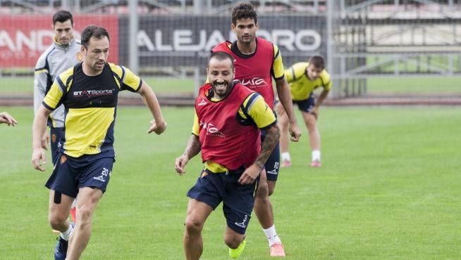 Mario, en un entrenamiento del Real Zaragoza.