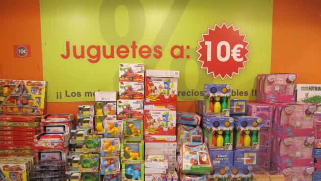 Barbies a 10 euros otras gangas de los 'outlet' de juguetes
