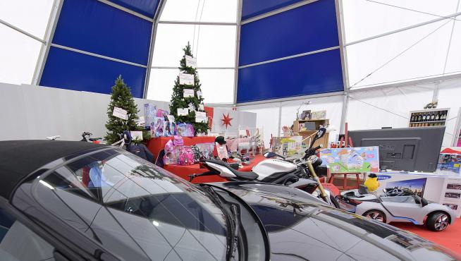 La cesta de Navidad más grande del mundo llega a Zaragoza