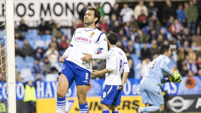 Lolo, en una acción del partido contra el Betis