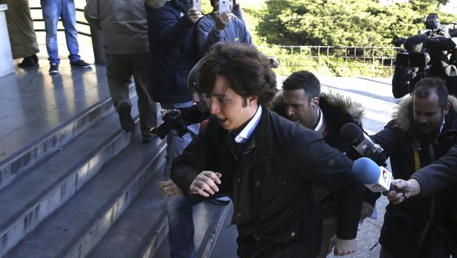 Francisco Nicolás Gómez Iglesias ha llegado corriendo a los juzgados
