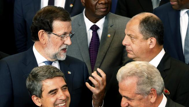 Mariano Rajoy junto al presidente de Costa Rica, Luis Guillermo Solís