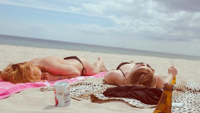 Esta 'adicción al sol' suele afectar a mujeres de entre los 15 y los 35 años.