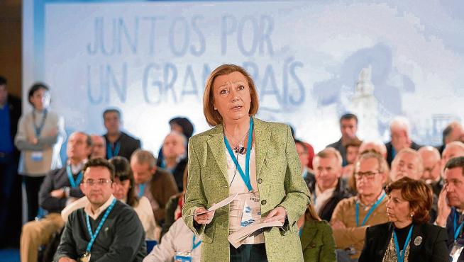 La presidenta del PP-Aragón, Luisa Fernanda Rudi, en un acto interno de su partido.
